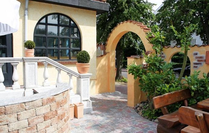 Hotel Mira Mare Heiligenhafen Exterior photo